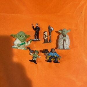 star wars figures lot of 6 figures Random Lot